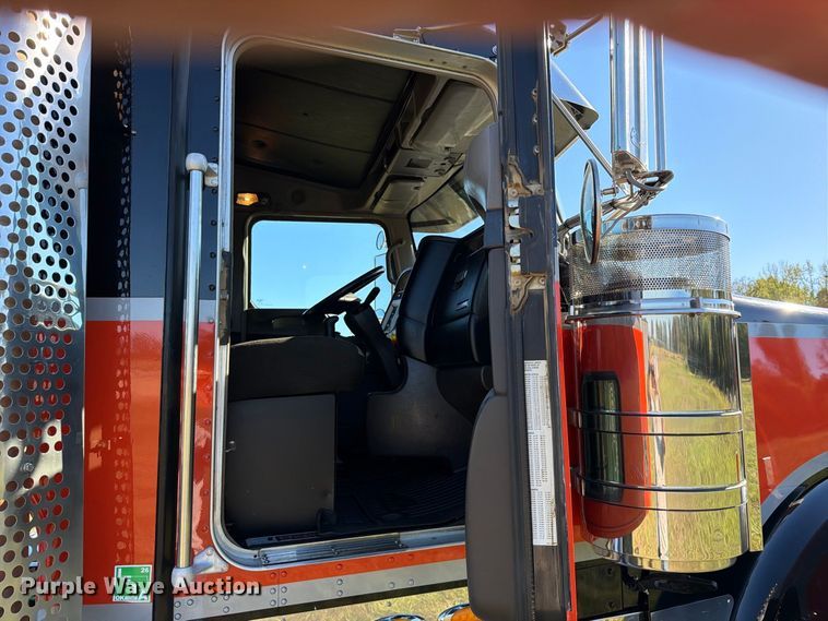 image for item FK5291 2022 Kenworth W900 semi truck