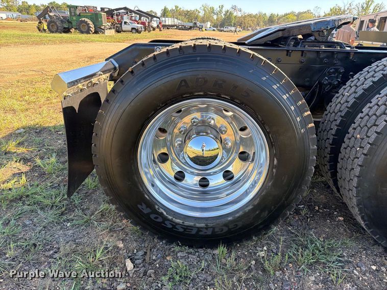 image for item FK5291 2022 Kenworth W900 semi truck