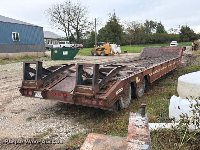 image for item FM6540 1985 Trail King TK70 drop deck equipment trailer
