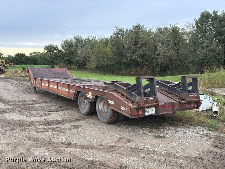image for item FM6540 1985 Trail King TK70 drop deck equipment trailer
