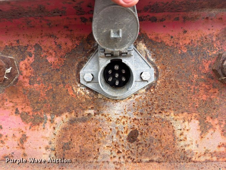 image for item FM6540 1985 Trail King TK70 drop deck equipment trailer