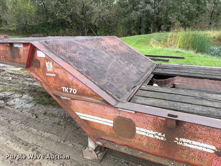 image for item FM6540 1985 Trail King TK70 drop deck equipment trailer