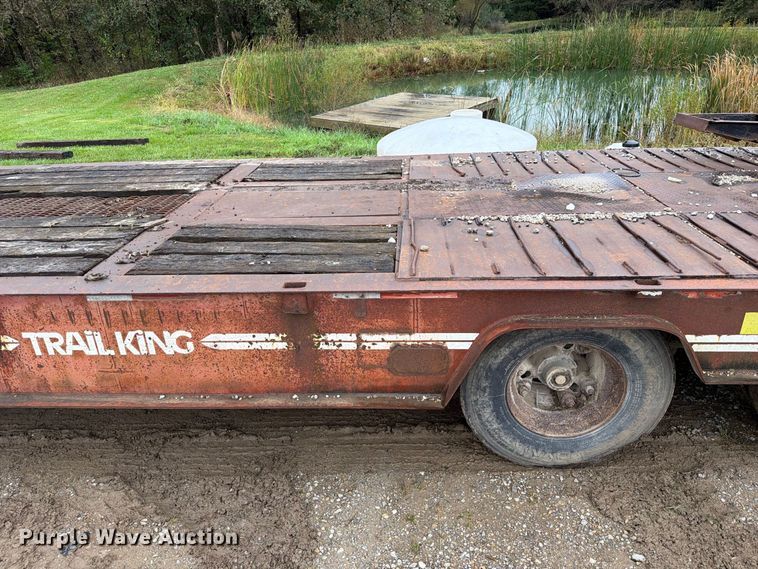 image for item FM6540 1985 Trail King TK70 drop deck equipment trailer