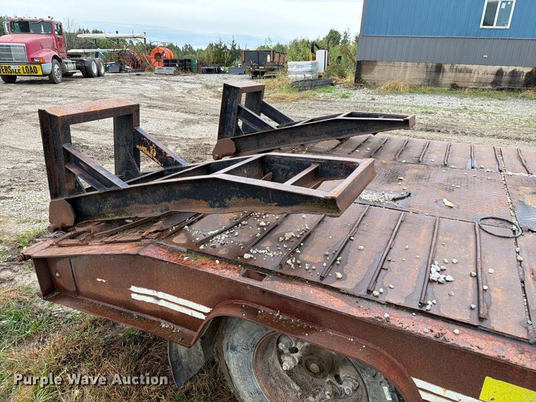 image for item FM6540 1985 Trail King TK70 drop deck equipment trailer