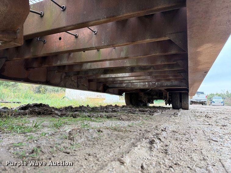 image for item FM6540 1985 Trail King TK70 drop deck equipment trailer