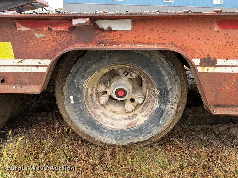 image for item FM6540 1985 Trail King TK70 drop deck equipment trailer