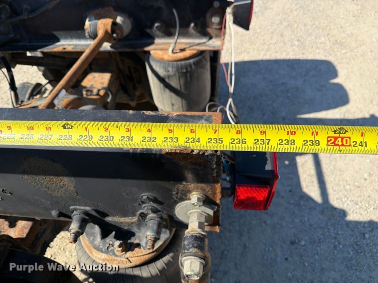 image for item FM6581 2013 Kenworth T370 truck cab and chassis