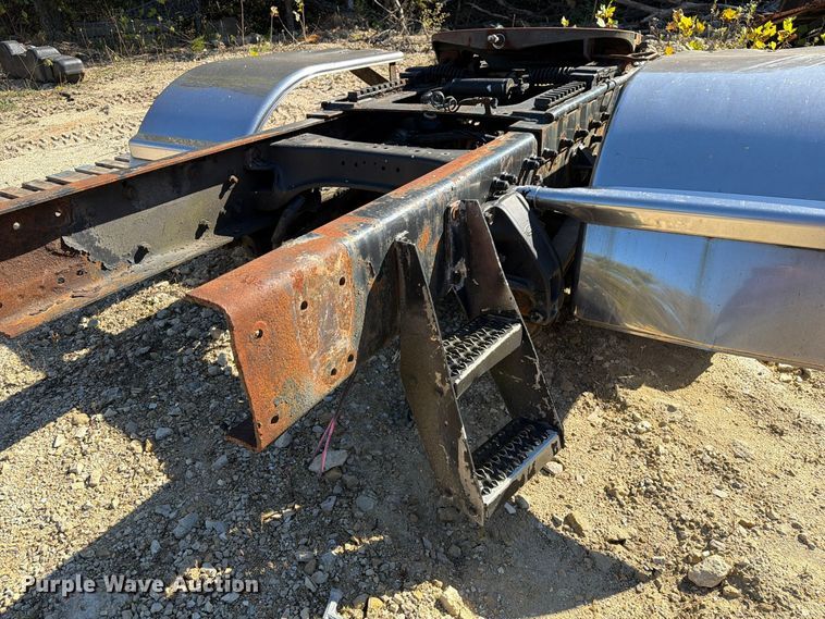 image for item FM6593 Truck frame cut off assembly