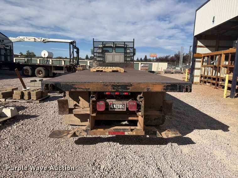 image for item FM7720 2004 Sterling Truck L9500 Series flatbed truck