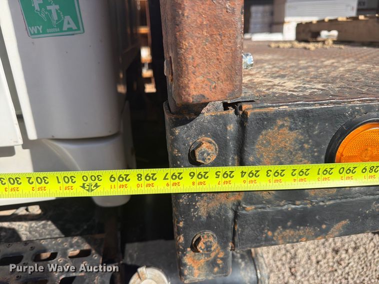 image for item FM7720 2004 Sterling Truck L9500 Series flatbed truck