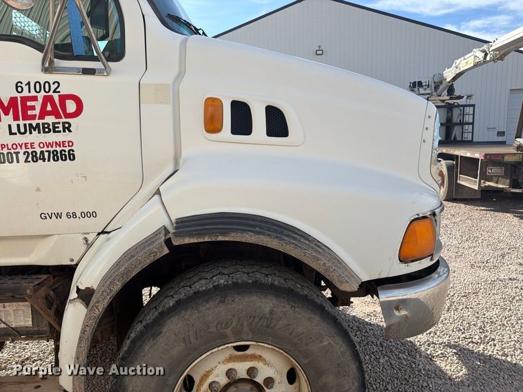 image for item FM7720 2004 Sterling Truck L9500 Series flatbed truck