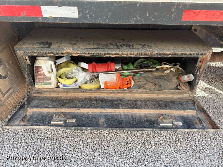 image for item FM7720 2004 Sterling Truck L9500 Series flatbed truck