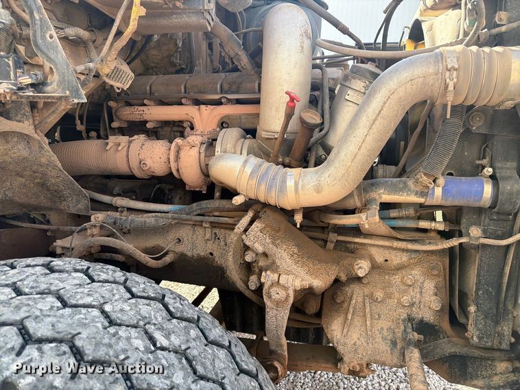 image for item FM7720 2004 Sterling Truck L9500 Series flatbed truck
