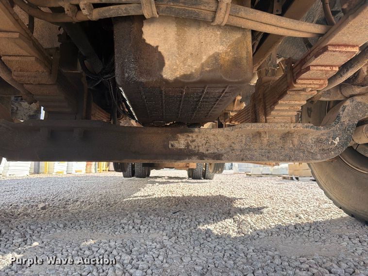 image for item FM7720 2004 Sterling Truck L9500 Series flatbed truck