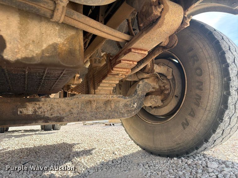 image for item FM7720 2004 Sterling Truck L9500 Series flatbed truck