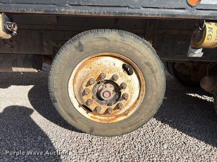 image for item FM7720 2004 Sterling Truck L9500 Series flatbed truck