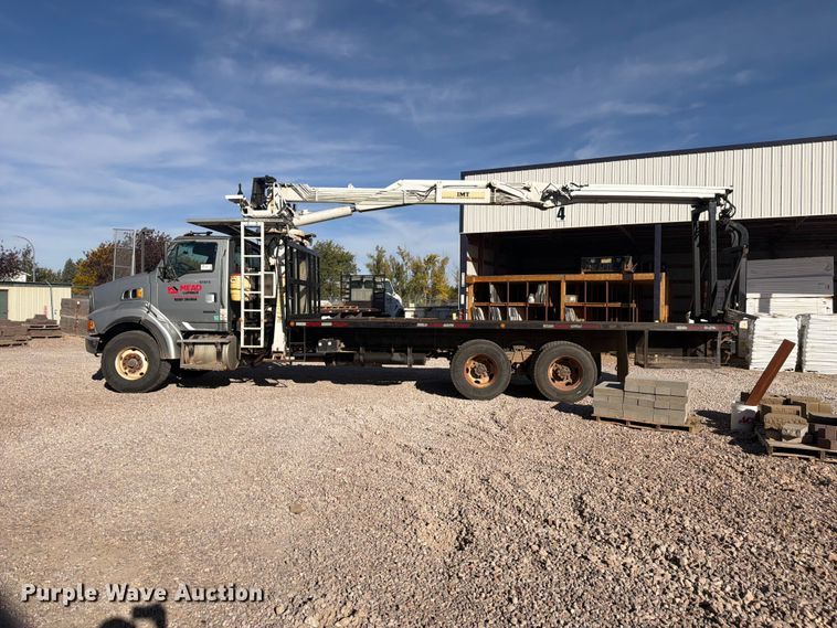 image for item FM7721 2006 Sterling Truck L9500 Series flatbed truck