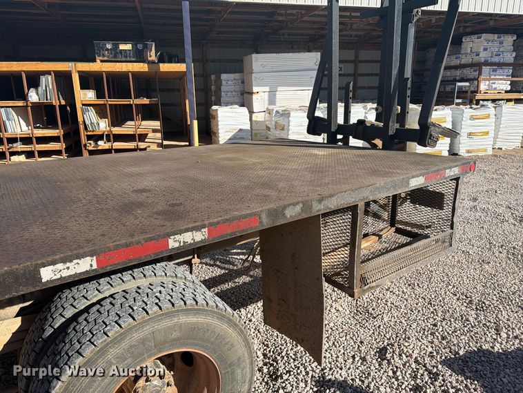 image for item FM7721 2006 Sterling Truck L9500 Series flatbed truck