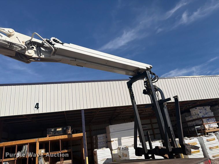 image for item FM7721 2006 Sterling Truck L9500 Series flatbed truck