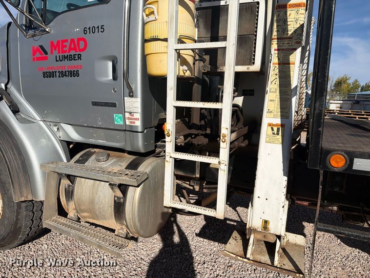 image for item FM7721 2006 Sterling Truck L9500 Series flatbed truck