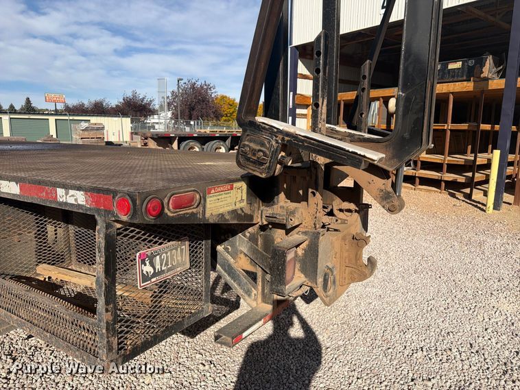 image for item FM7721 2006 Sterling Truck L9500 Series flatbed truck