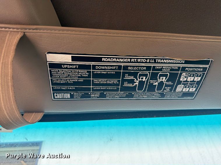 image for item FM7721 2006 Sterling Truck L9500 Series flatbed truck