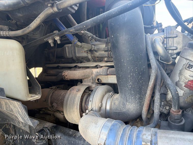 image for item FM7721 2006 Sterling Truck L9500 Series flatbed truck