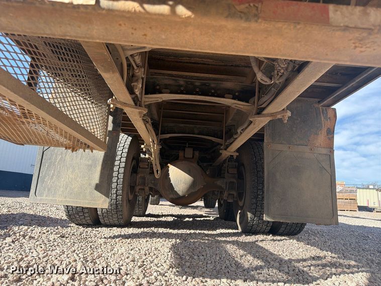 image for item FM7721 2006 Sterling Truck L9500 Series flatbed truck