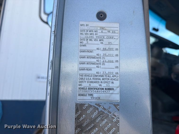 image for item FM7721 2006 Sterling Truck L9500 Series flatbed truck