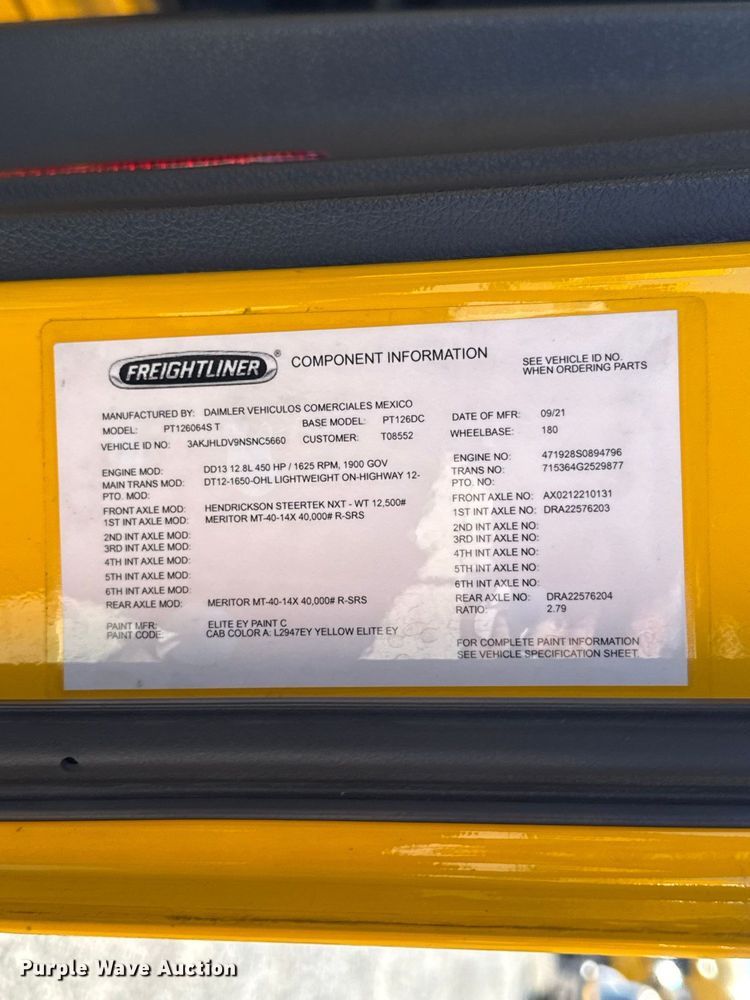 image for item FO4508 2022 Freightliner Cascadia 126 semi truck
