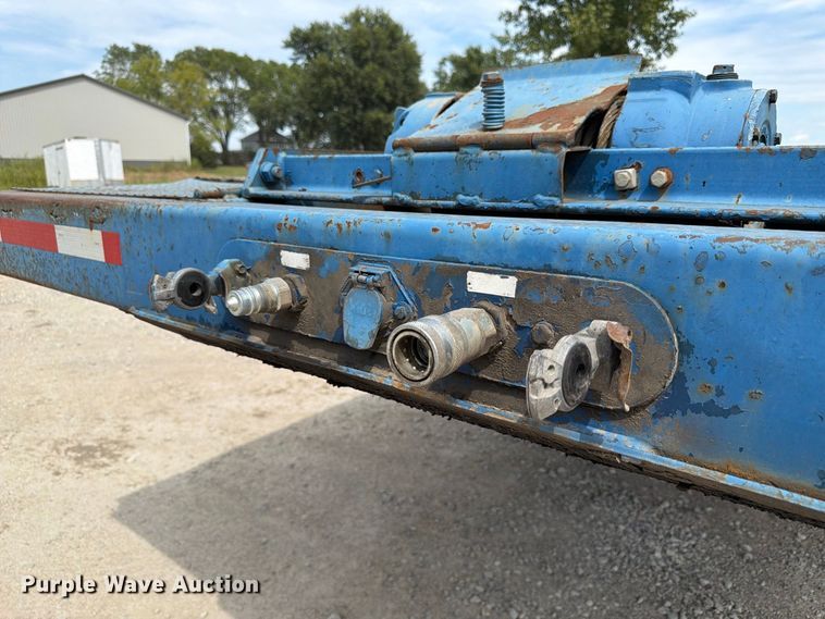image for item FP3029 1997 Trail King drop deck trailer