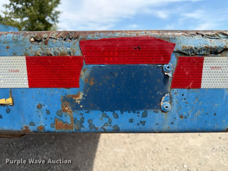 image for item FP3029 1997 Trail King drop deck trailer