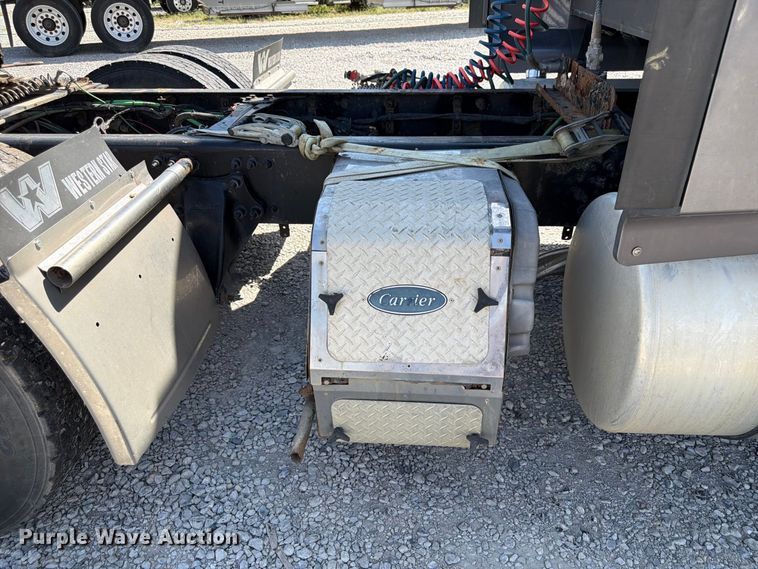 image for item FP3034 2020 Western Star 5700 semi truck