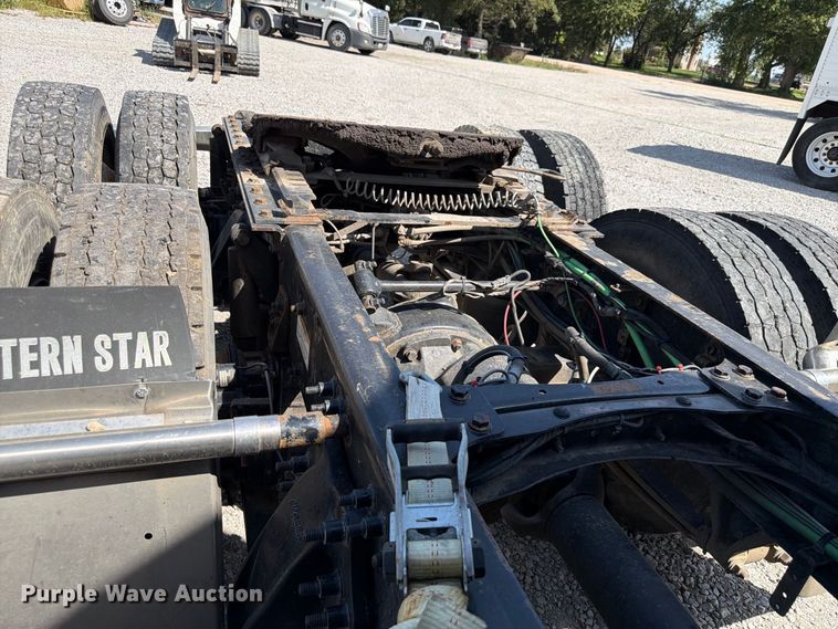 image for item FP3034 2020 Western Star 5700 semi truck