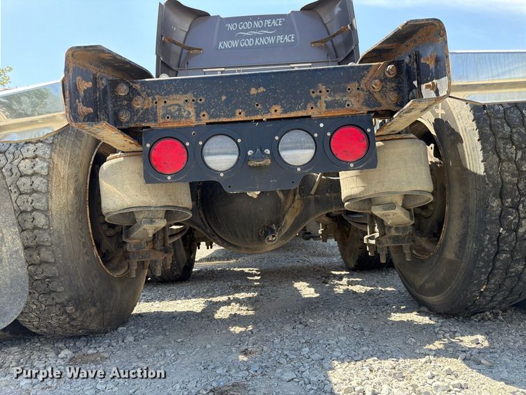 image for item FP3034 2020 Western Star 5700 semi truck