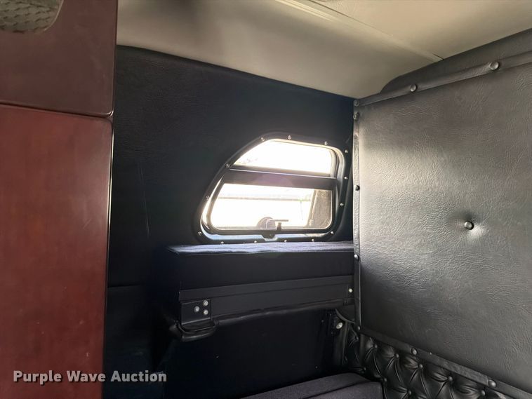 image for item FP3034 2020 Western Star 5700 semi truck