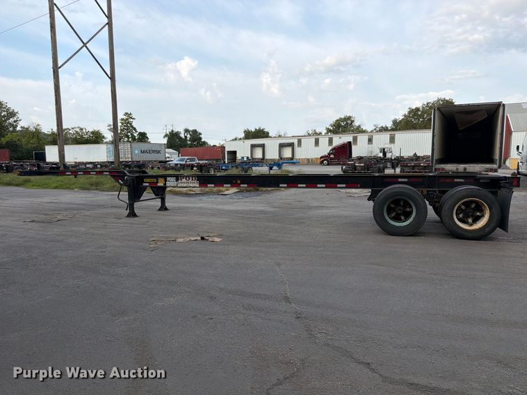 image for item FP4065 1987 Hyundai container trailer