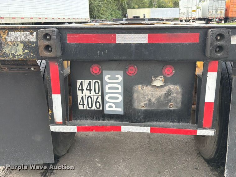 image for item FP4065 1987 Hyundai container trailer