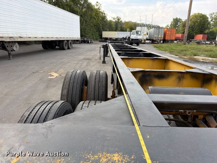 image for item FP4065 1987 Hyundai container trailer