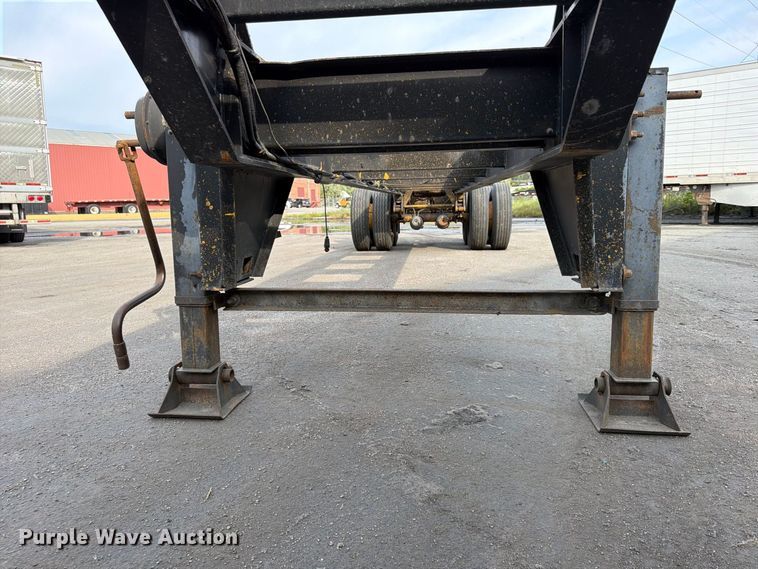 image for item FP4066 1987 Hyundai CGN40006 container trailer