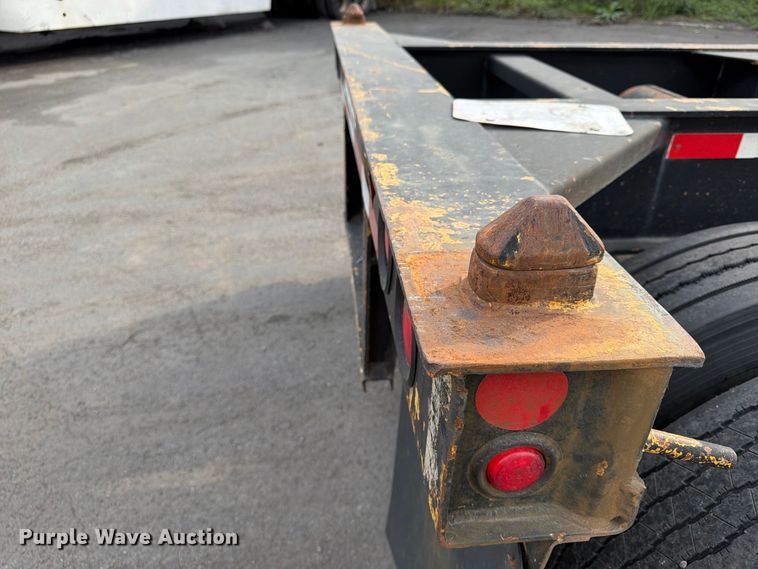 image for item FP4066 1987 Hyundai CGN40006 container trailer