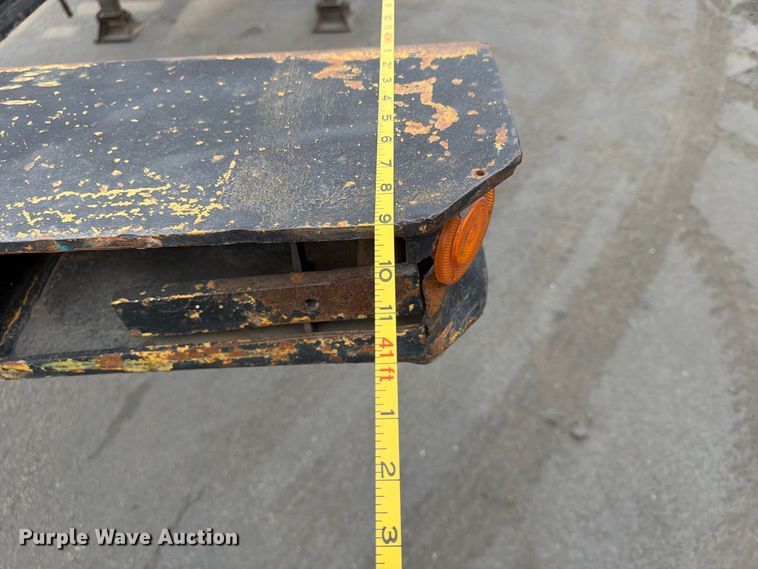 image for item FP4066 1987 Hyundai CGN40006 container trailer