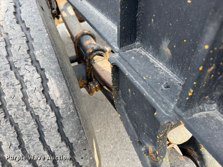 image for item FP4066 1987 Hyundai CGN40006 container trailer