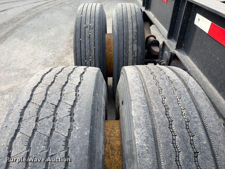 image for item FP4066 1987 Hyundai CGN40006 container trailer