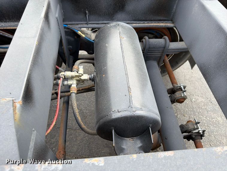 image for item FP4067 1990 Hercules-Ajax container trailer