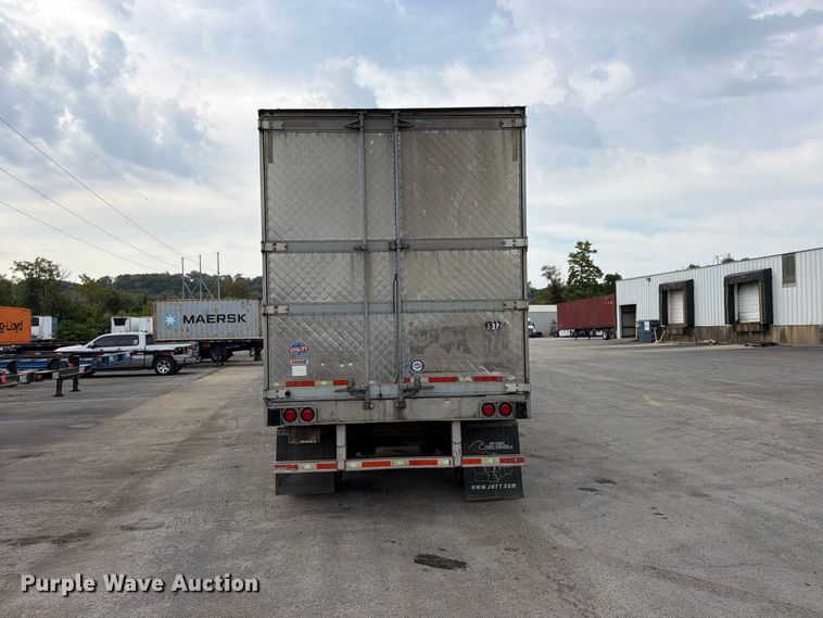 image for item FP4069 2012 Utility VS2RA refrigerated van trailer