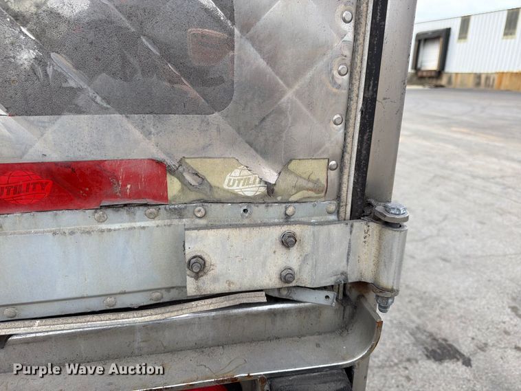 image for item FP4069 2012 Utility VS2RA refrigerated van trailer