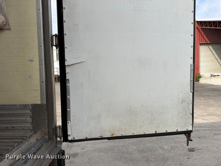 image for item FP4069 2012 Utility VS2RA refrigerated van trailer