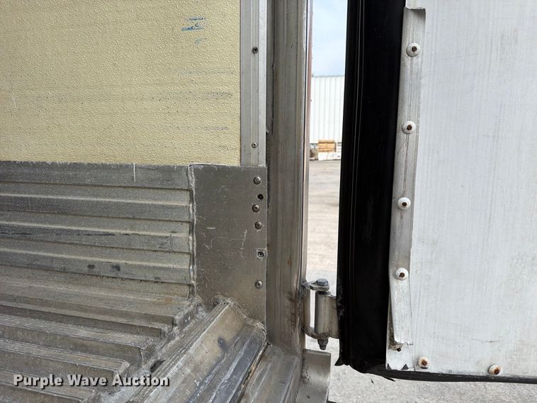 image for item FP4069 2012 Utility VS2RA refrigerated van trailer
