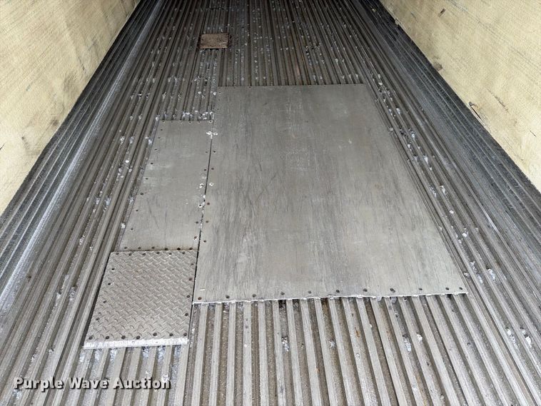 image for item FP4069 2012 Utility VS2RA refrigerated van trailer